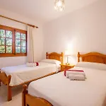 Can Vila Villa *